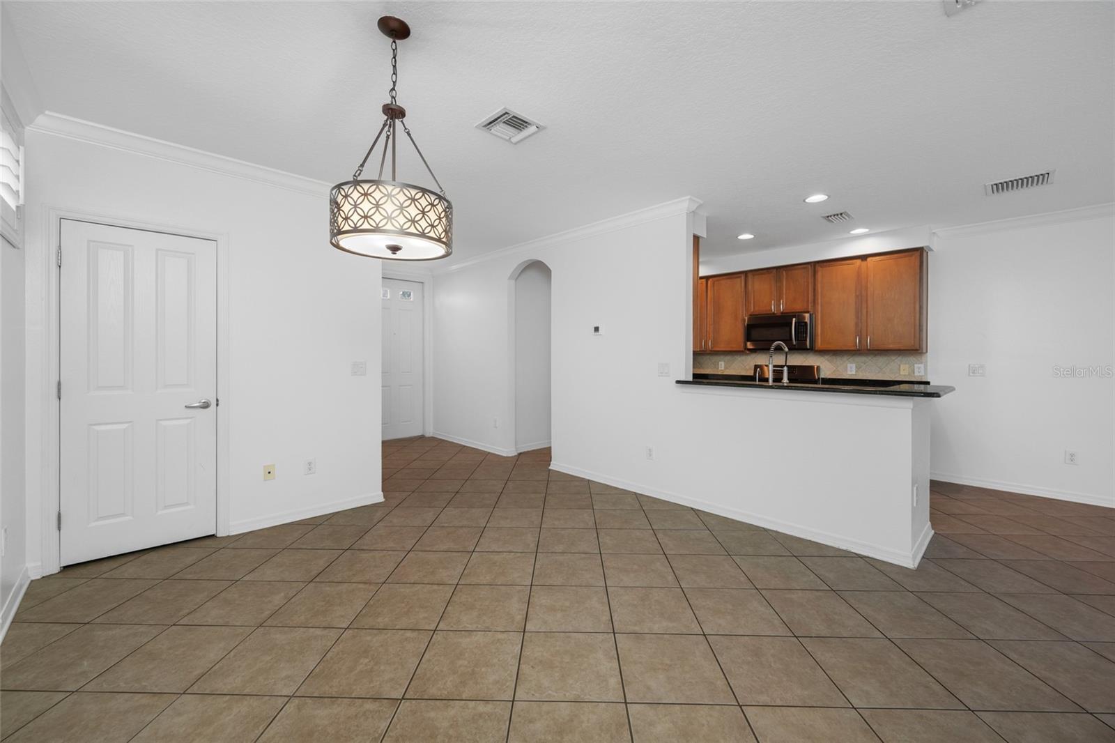 Image 26 of 52 For 11560 Fountainhead Drive