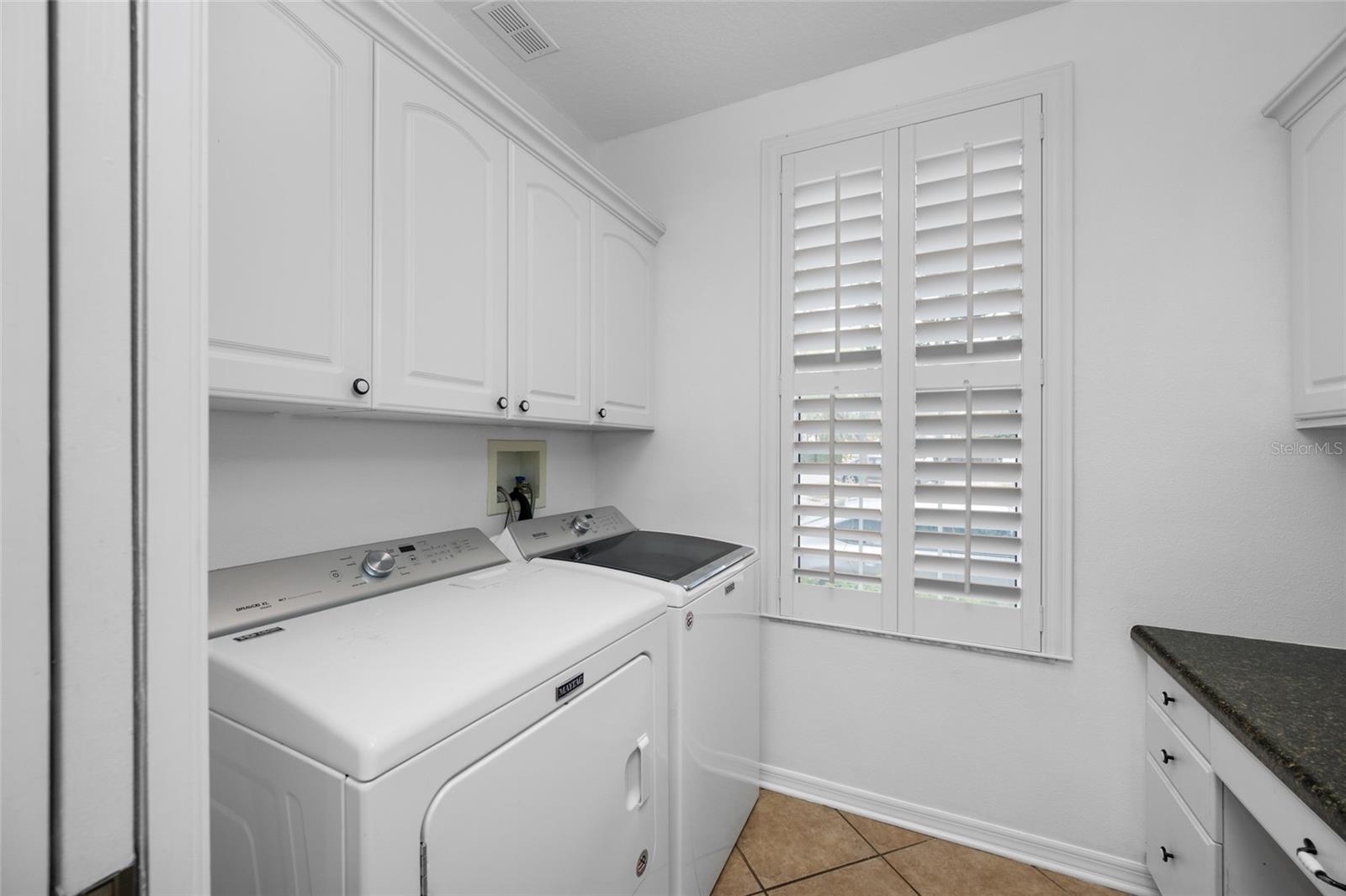 Image 32 of 52 For 11560 Fountainhead Drive