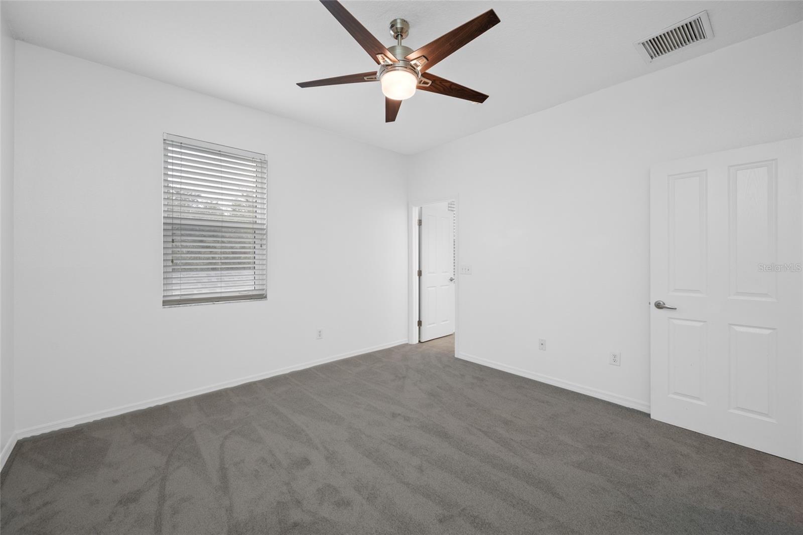 Image 42 of 52 For 11560 Fountainhead Drive