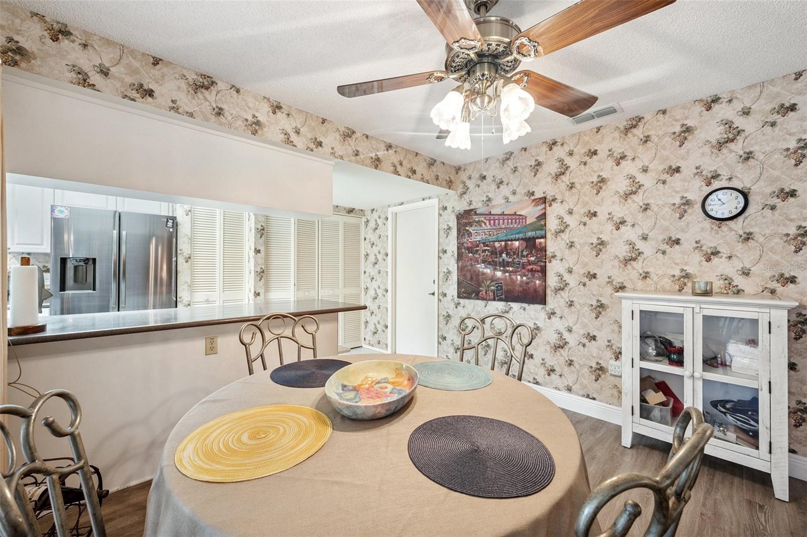 Image 10 of 42 For 4712 Coachmen Road