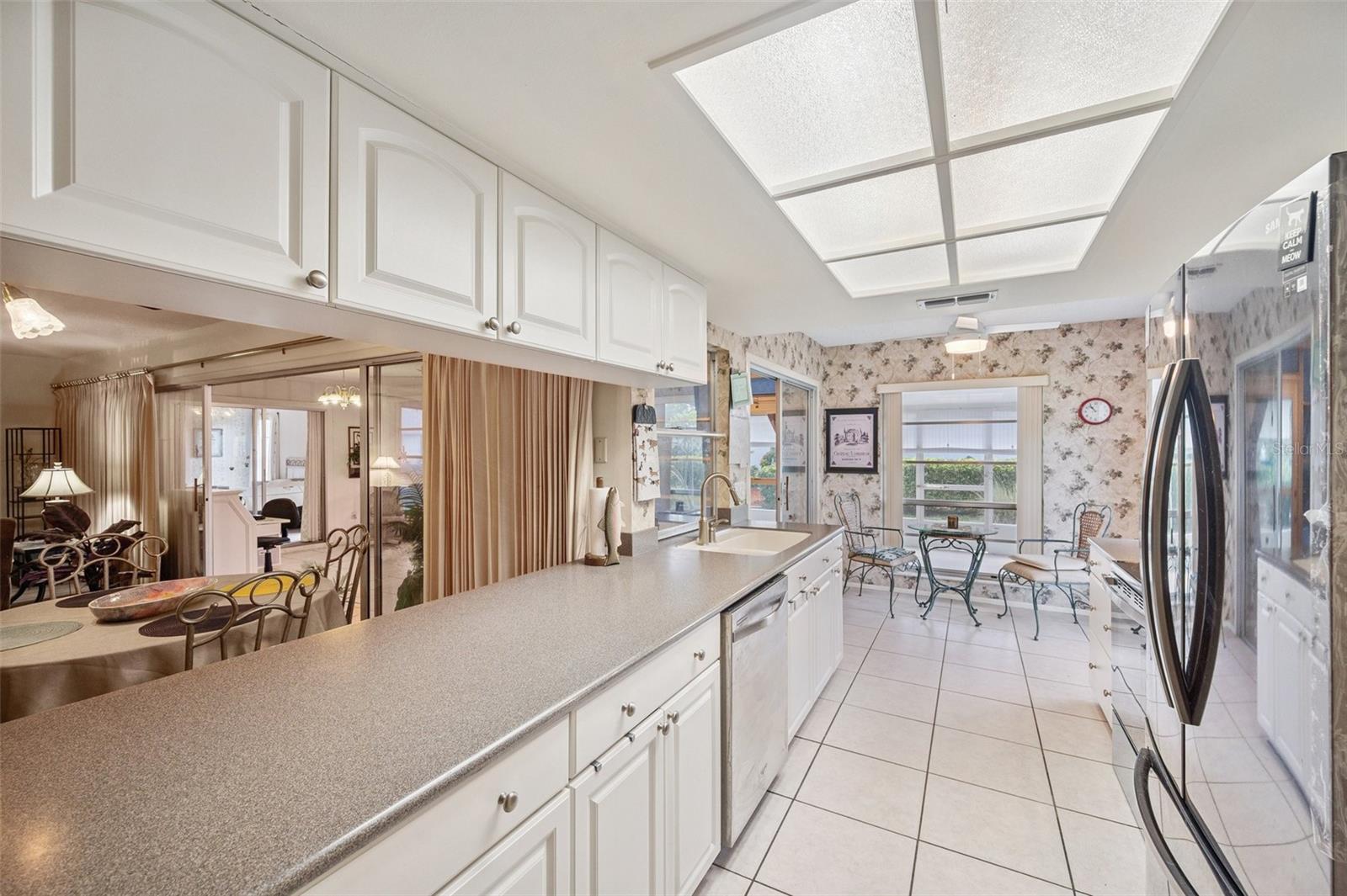 Image 14 of 42 For 4712 Coachmen Road