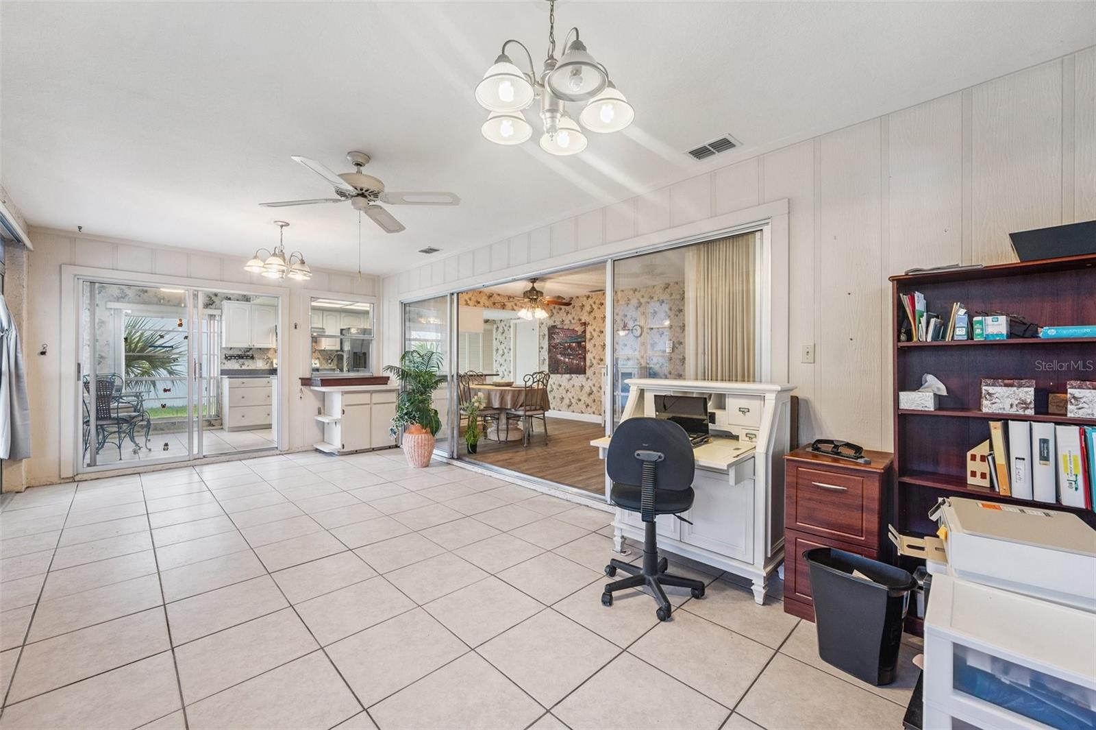 Image 18 of 42 For 4712 Coachmen Road