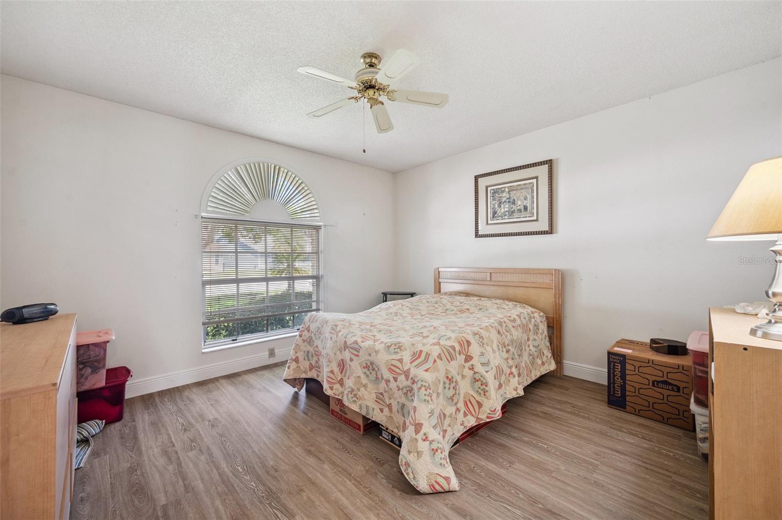 Image 20 of 42 For 4712 Coachmen Road