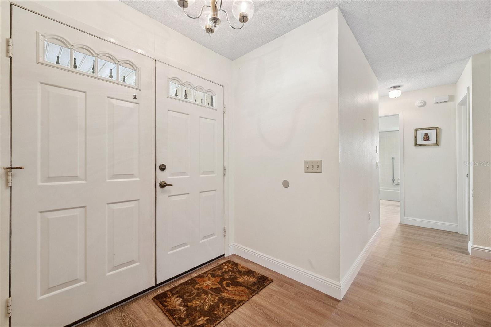 Image 4 of 42 For 4712 Coachmen Road