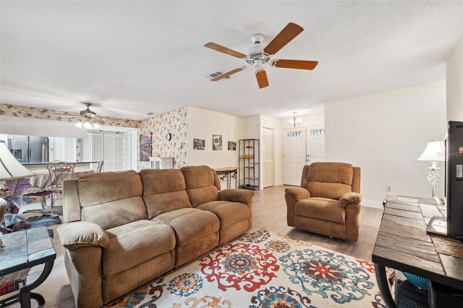 Image 8 of 42 For 4712 Coachmen Road