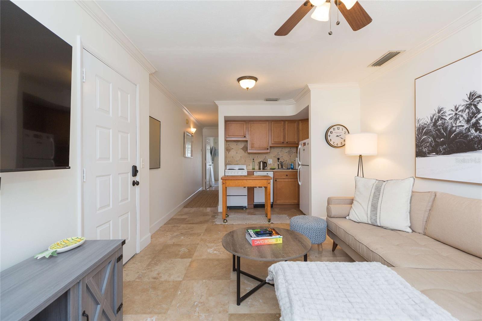 Image 6 of 22 For 4513 Oak Drive Q62a