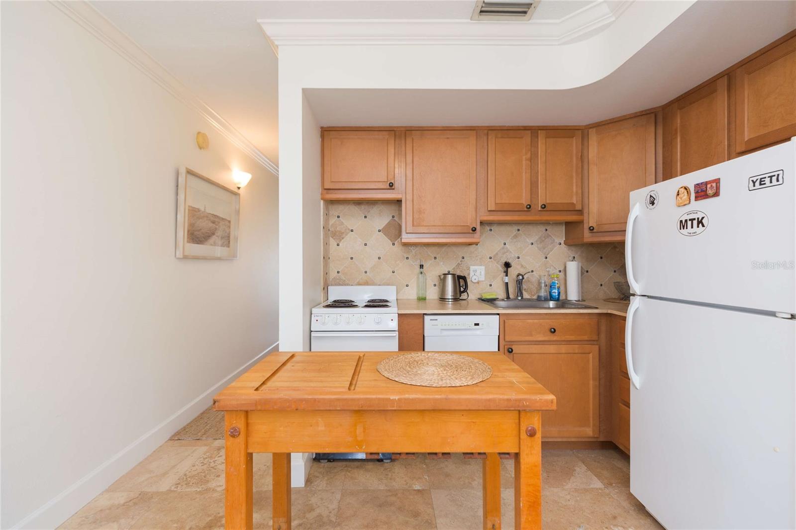 Image 8 of 22 For 4513 Oak Drive Q62a