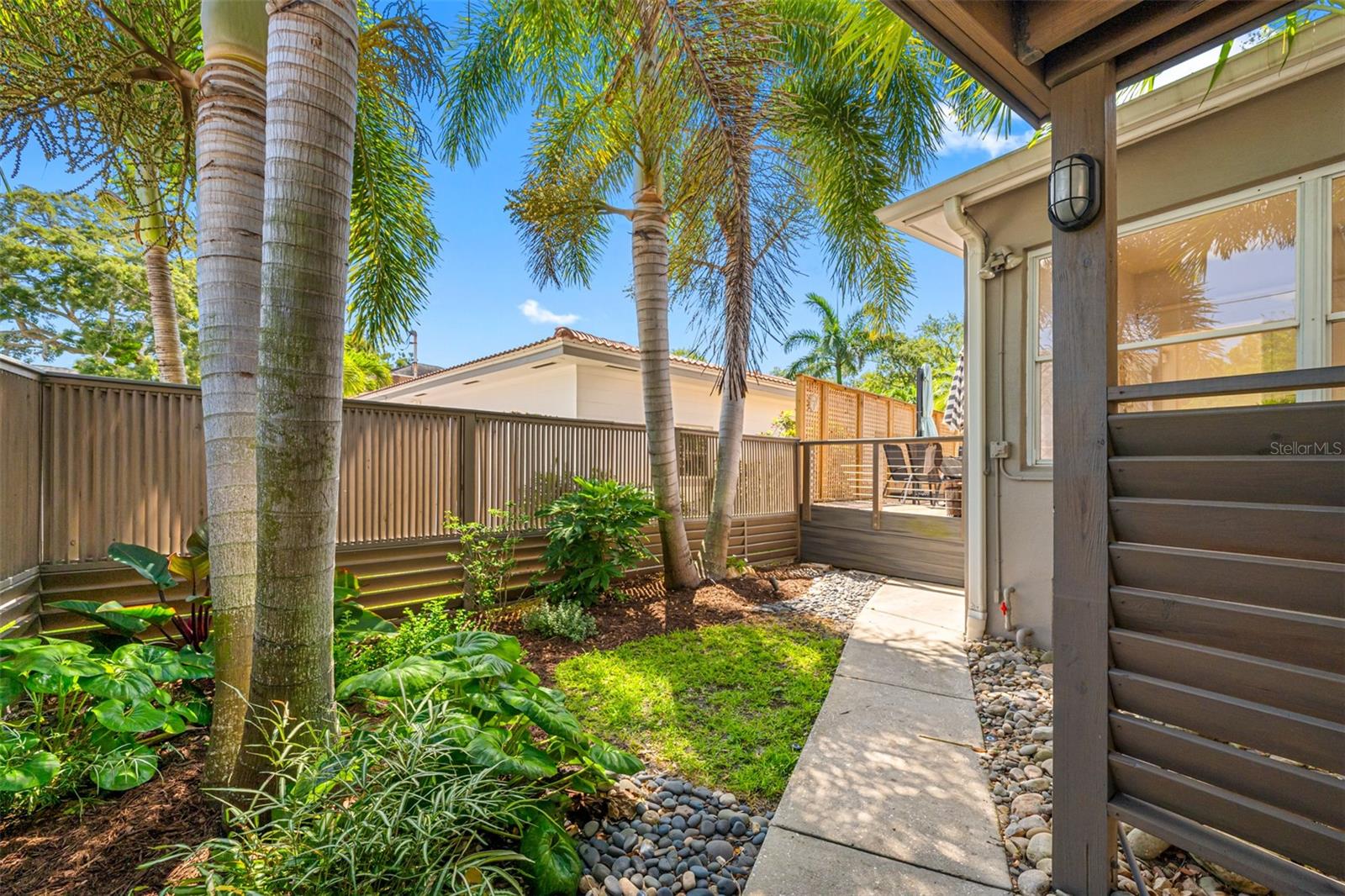 Image 71 of 76 For 205 25th Avenue Ne