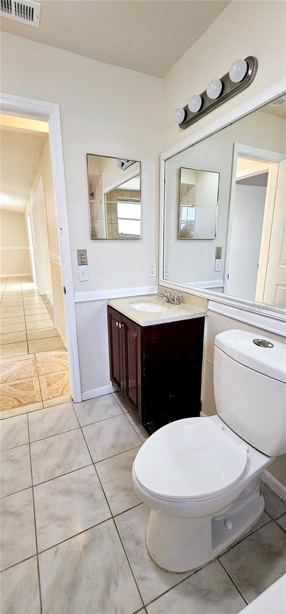 Image 10 of 28 For 7460 118th Terrace