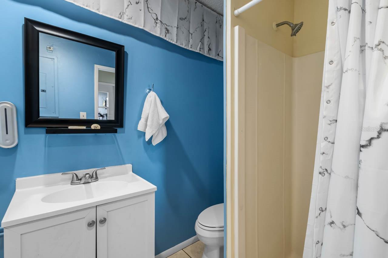 Image 18 of 34 For 1728 Coco Palm Circle