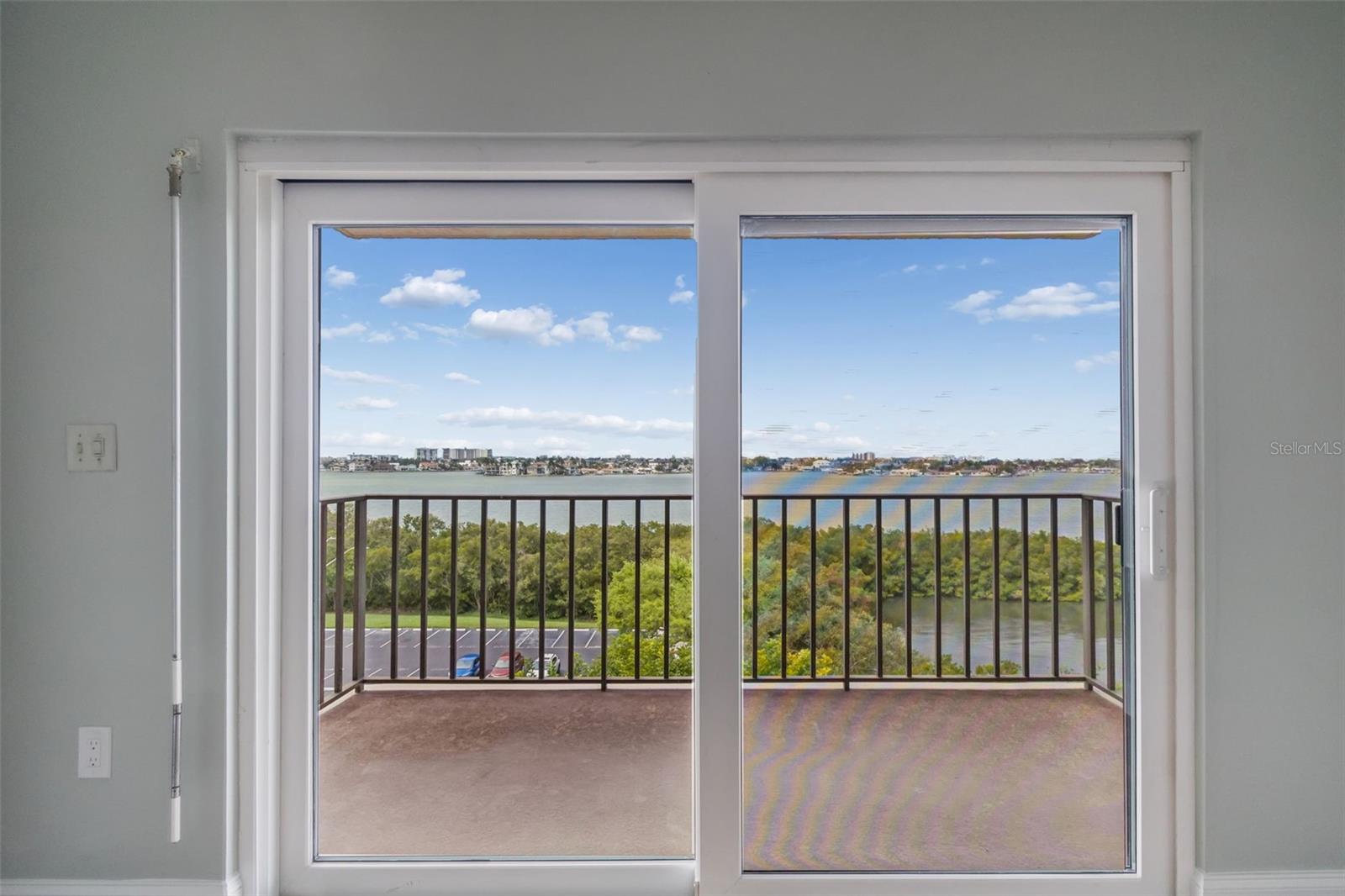 Image 11 of 49 For 7050 Sunset Drive S 605