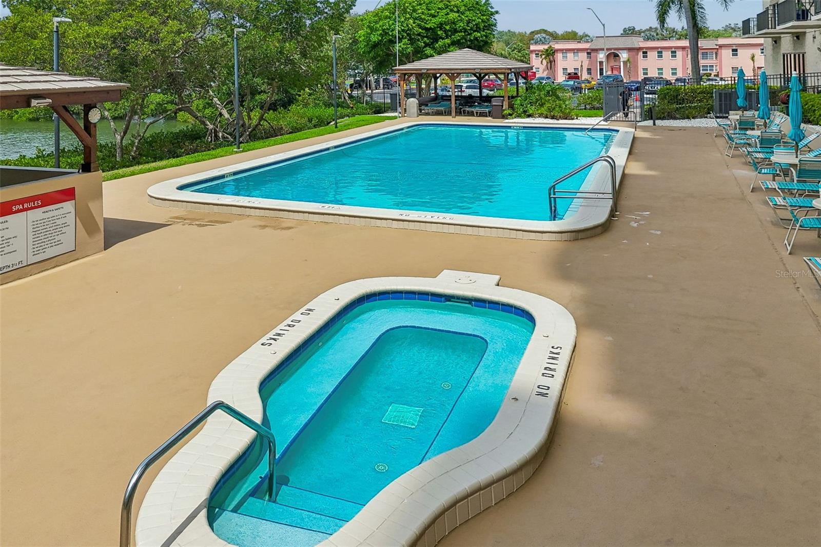 Image 25 of 49 For 7050 Sunset Drive S 605