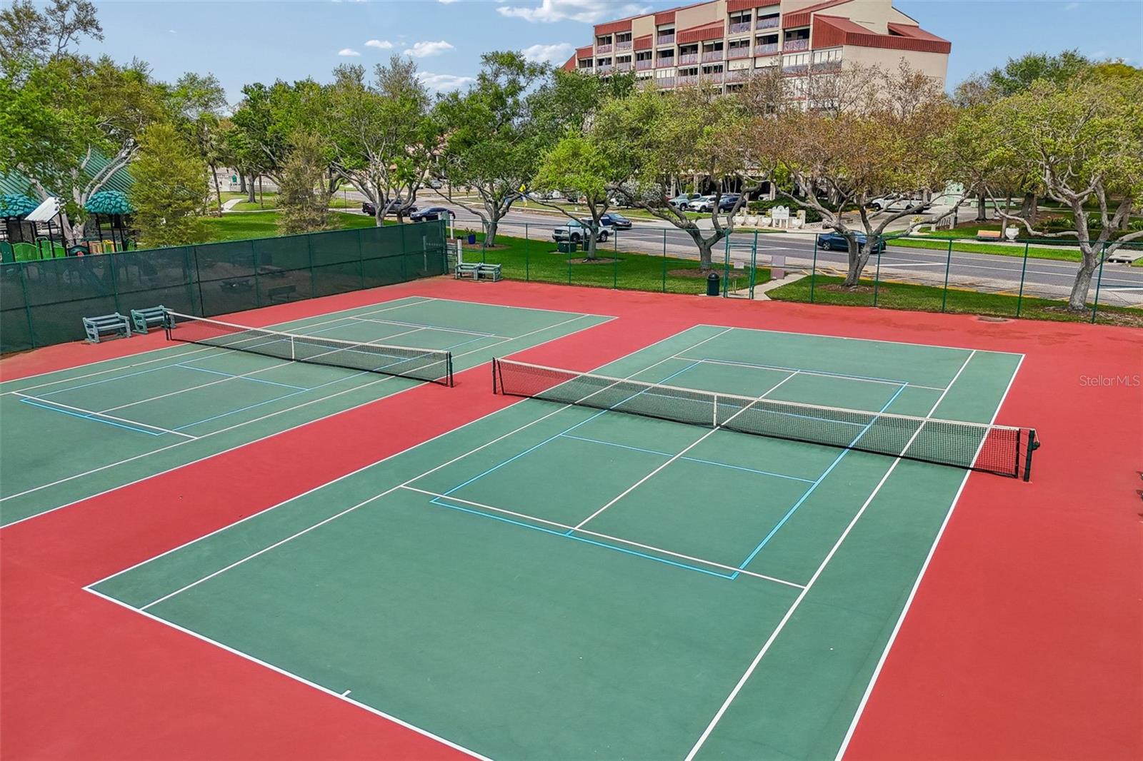 Image 30 of 49 For 7050 Sunset Drive S 605