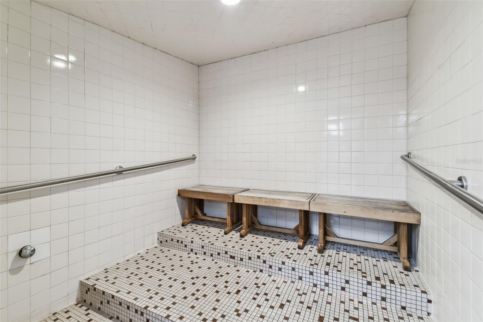 Image 32 of 49 For 7050 Sunset Drive S 605