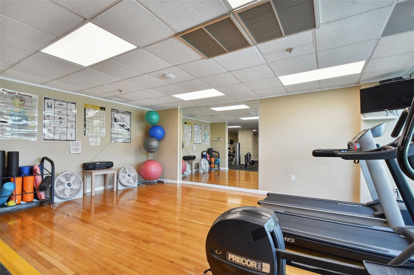 Image 34 of 49 For 7050 Sunset Drive S 605