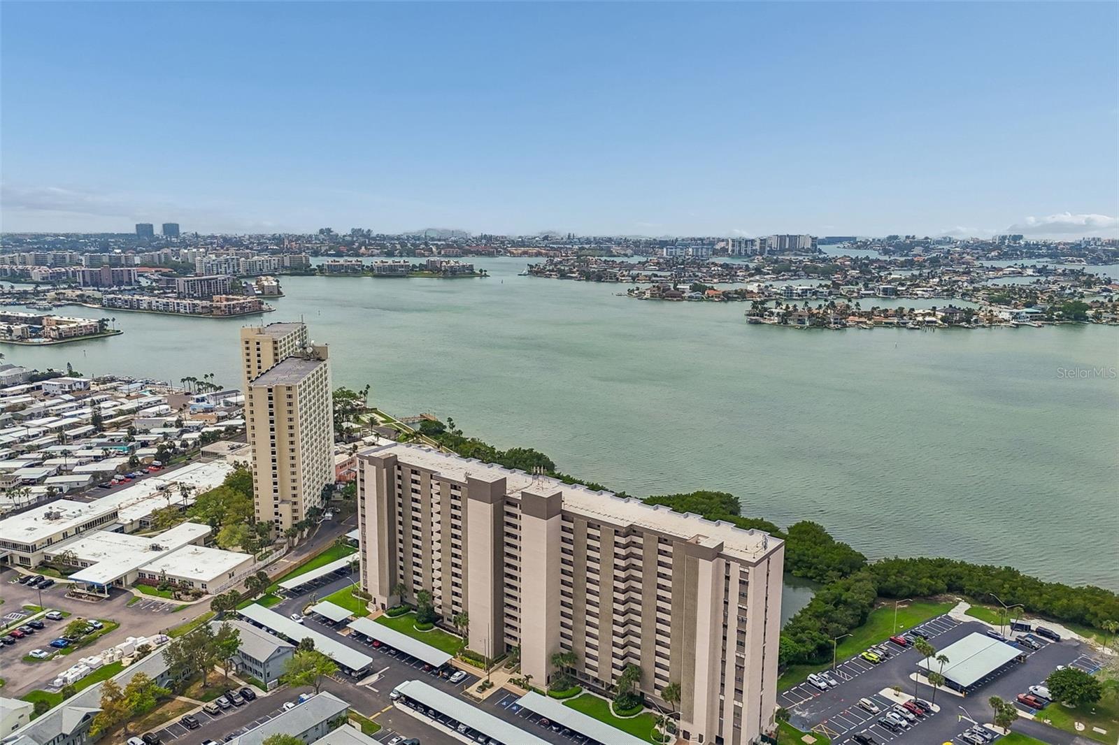 Image 48 of 49 For 7050 Sunset Drive S 605