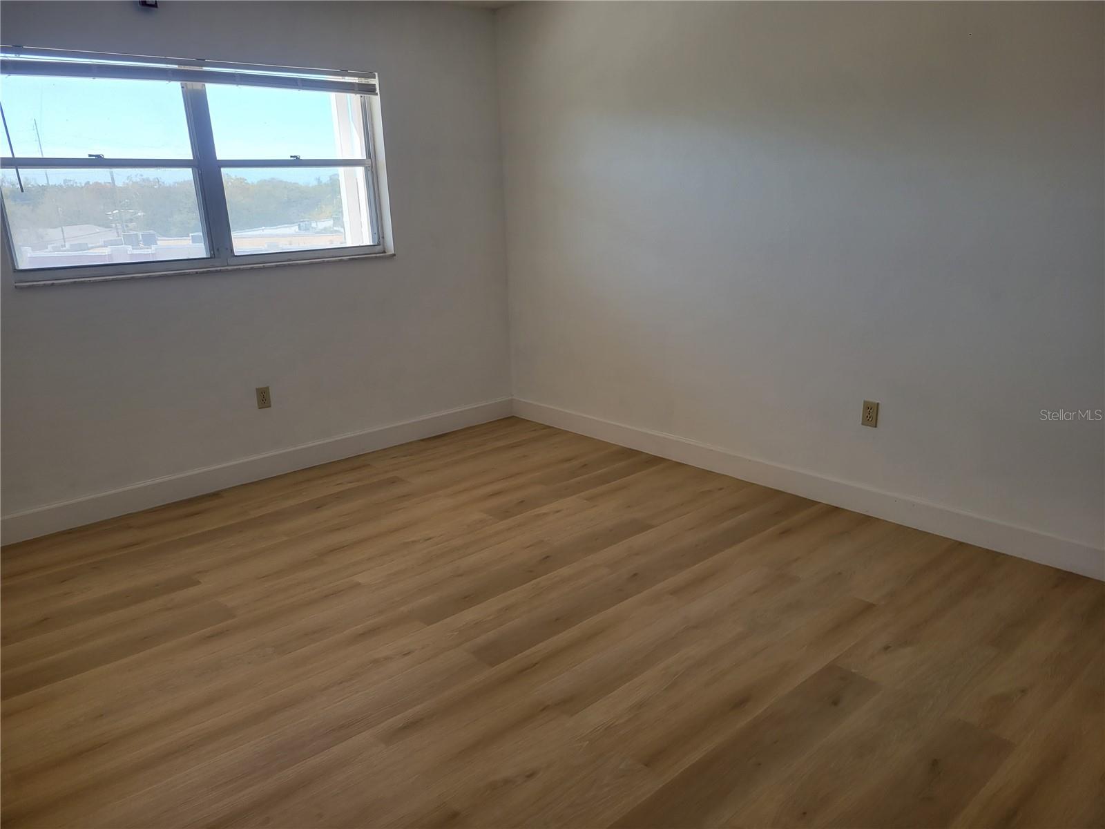 Image 10 of 32 For 9950 62nd Terrace N 404