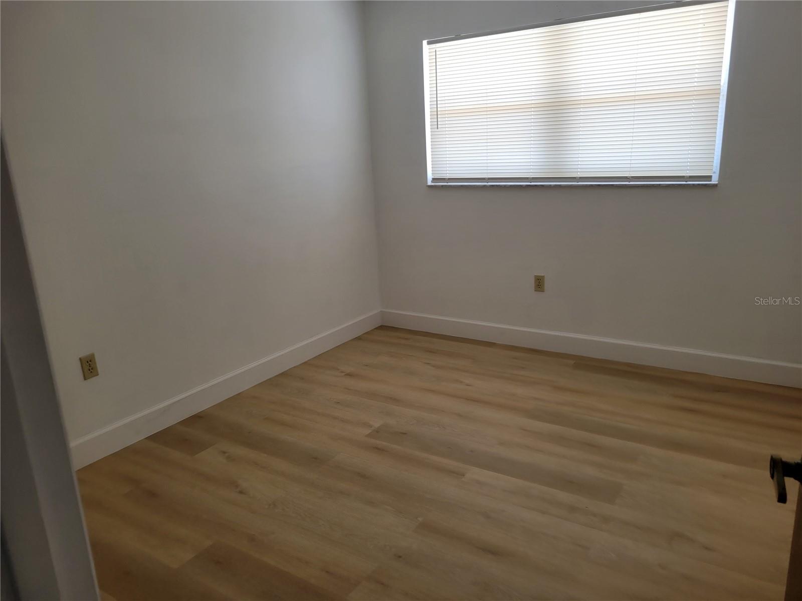 Image 11 of 32 For 9950 62nd Terrace N 404