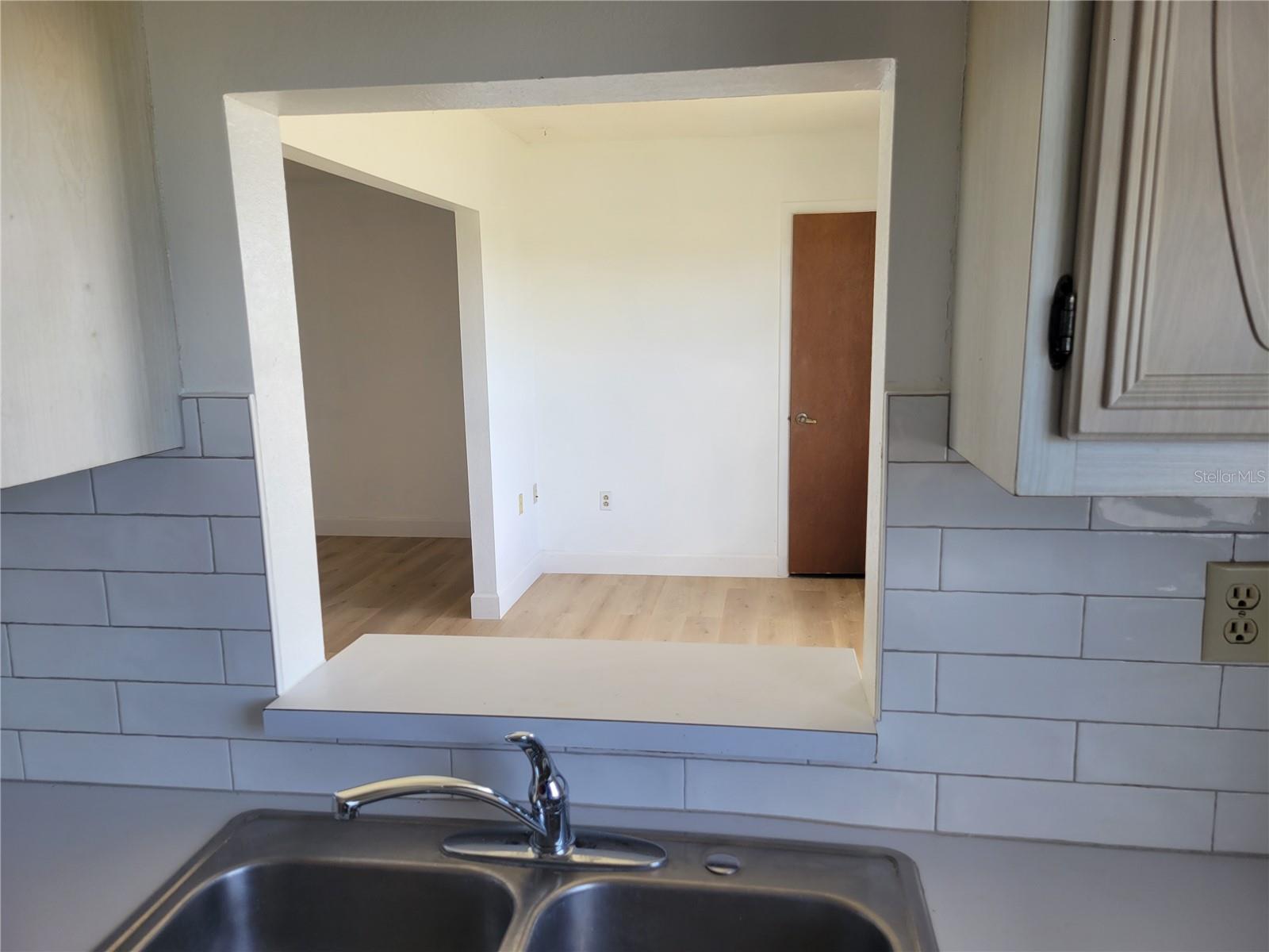 Image 14 of 32 For 9950 62nd Terrace N 404