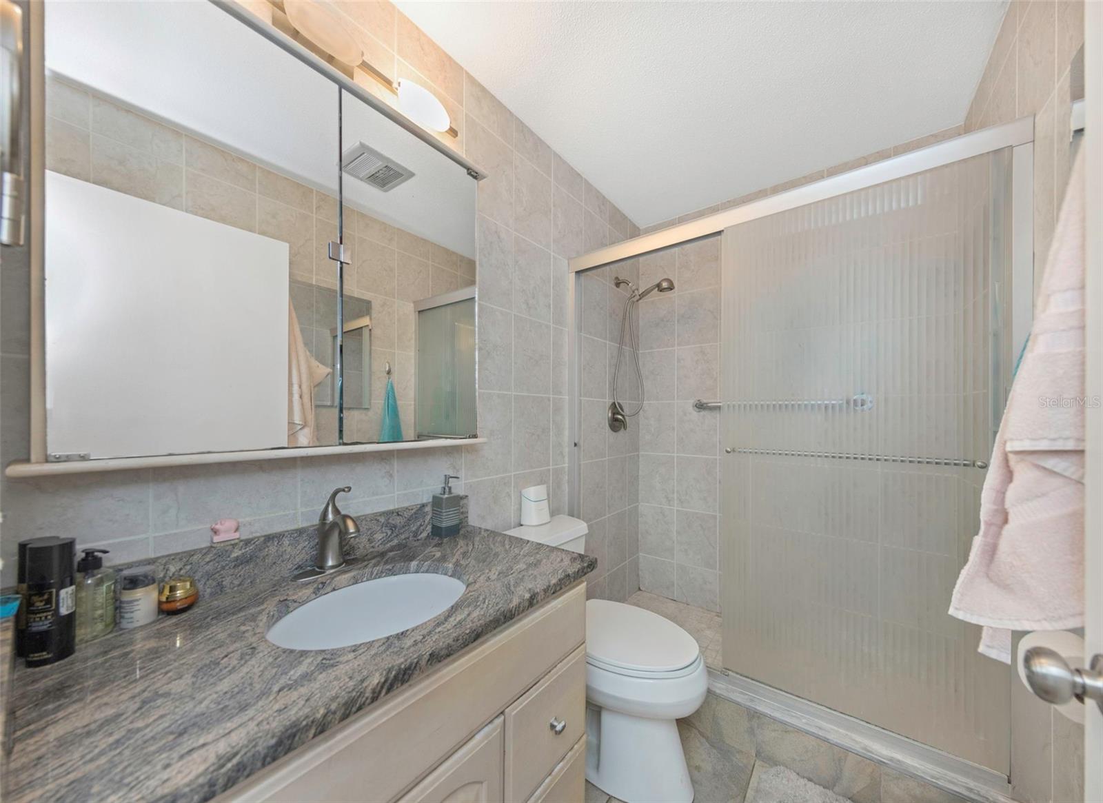 Image 15 of 24 For 6976 Sunset Drive S 6976