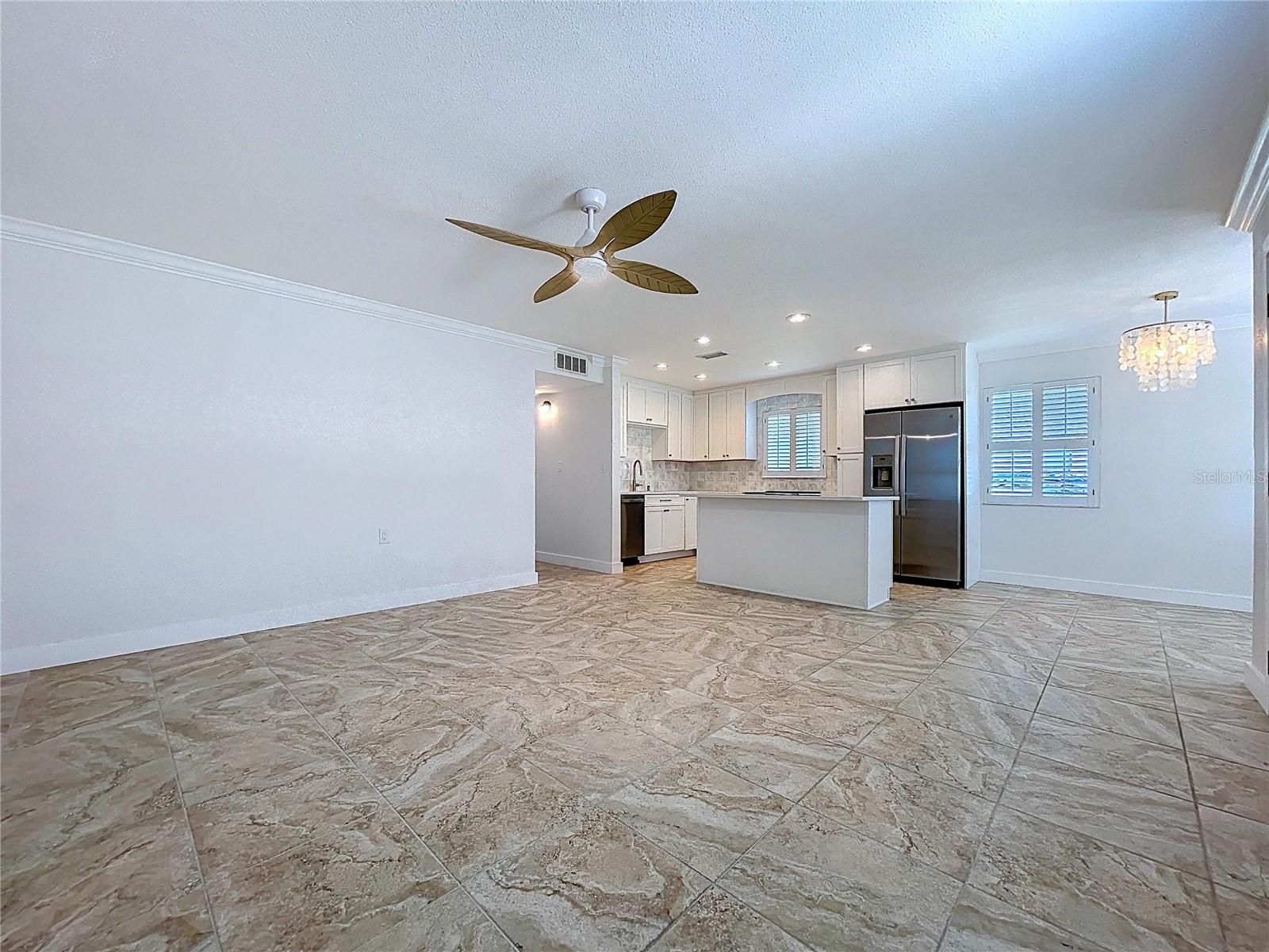 Image 22 of 83 For 250 126th Avenue 110