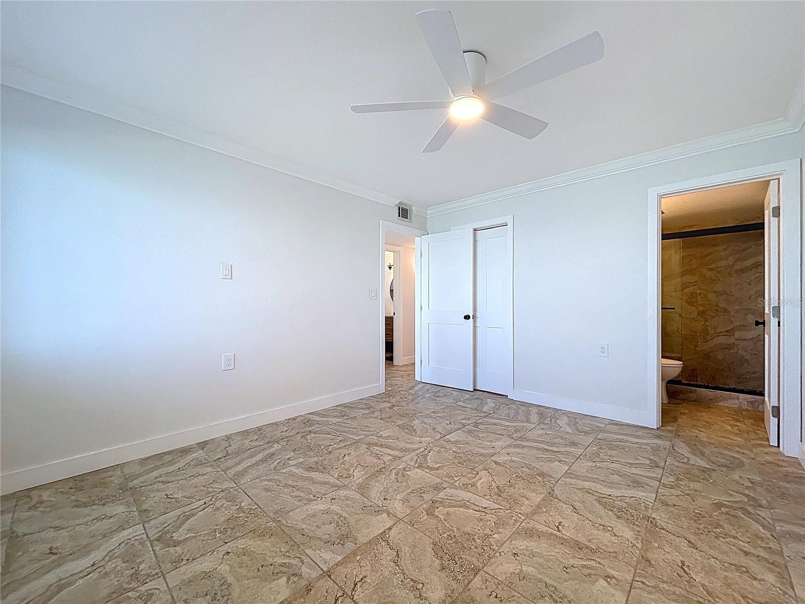 Image 33 of 83 For 250 126th Avenue 110