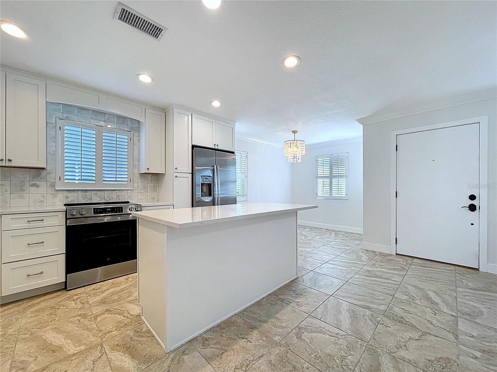 Image 7 of 83 For 250 126th Avenue 110