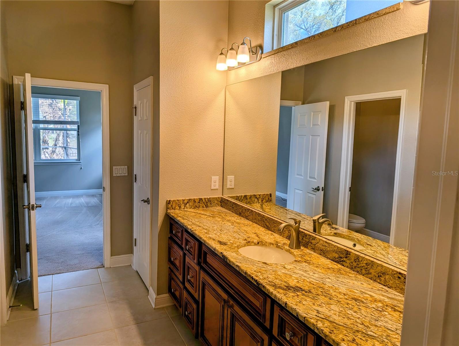 Image 20 of 30 For 538 Westchester Hills Lane