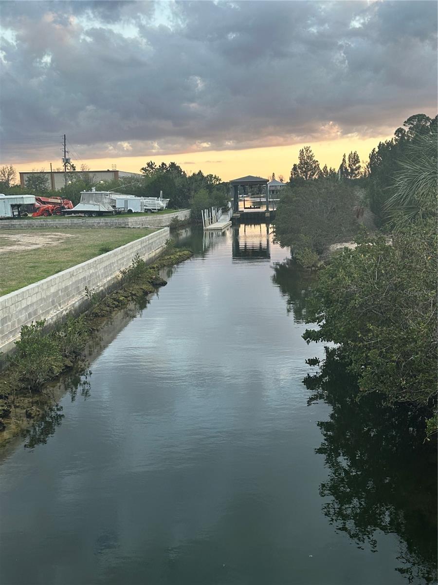 Image 19 of 21 For 3377 Oleander Drive