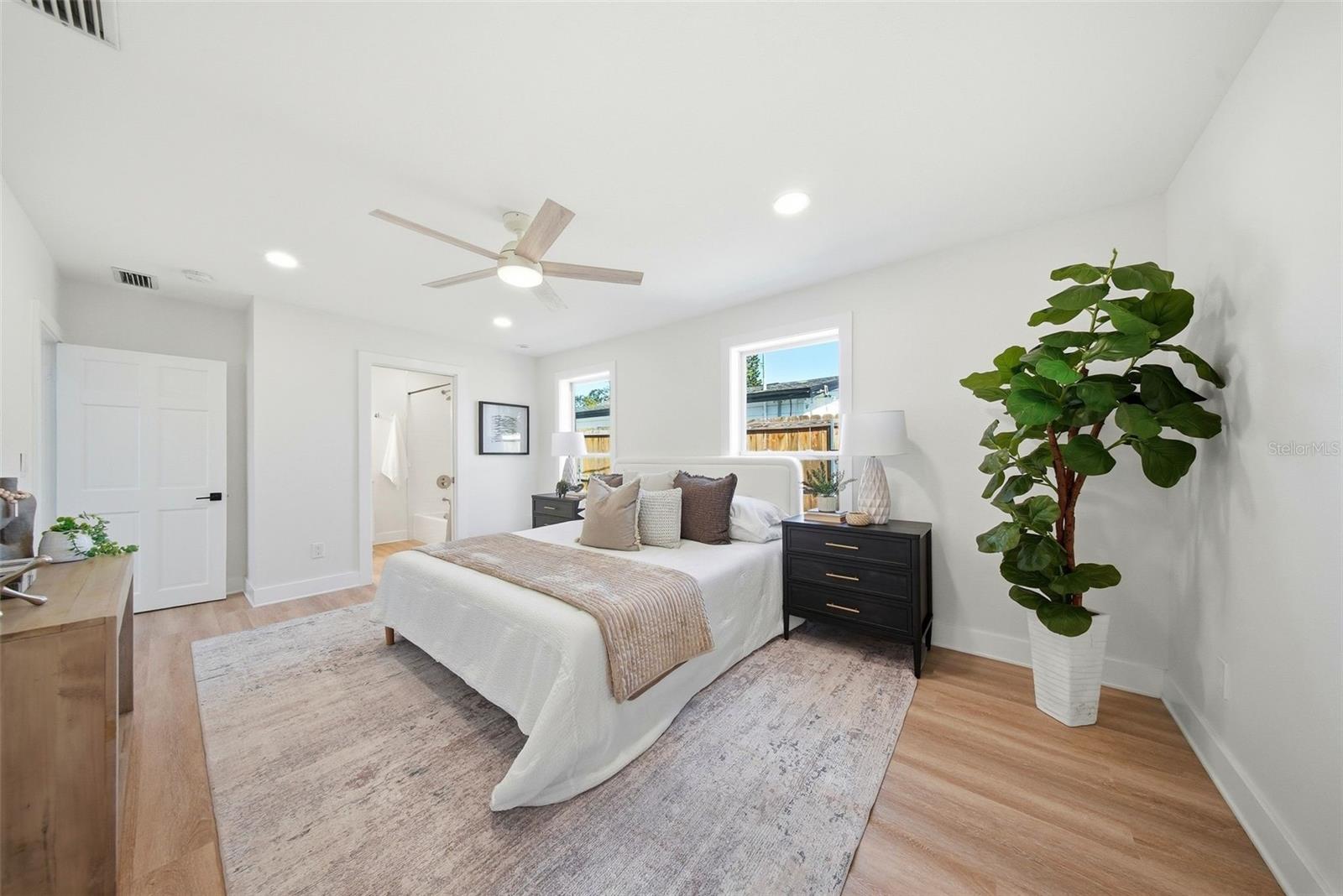 Image 24 of 59 For 327 Duncan Avenue