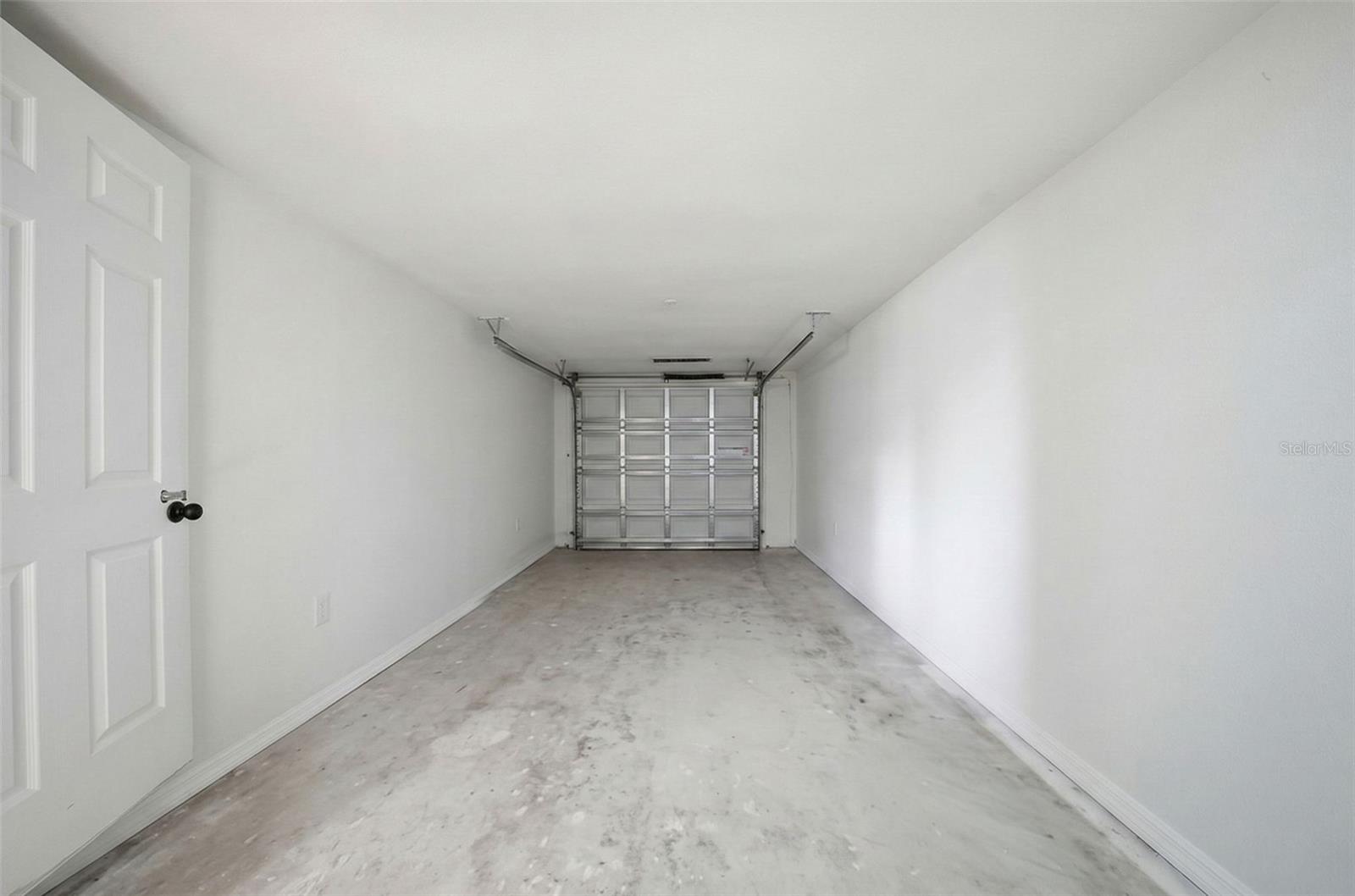 Image 47 of 59 For 327 Duncan Avenue