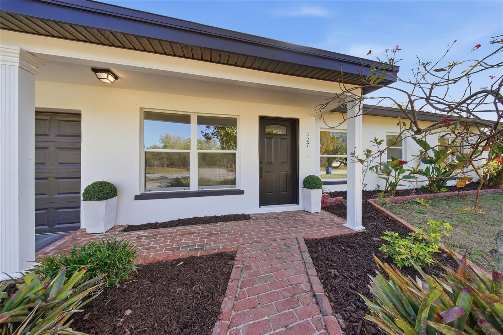 Image 5 of 59 For 327 Duncan Avenue