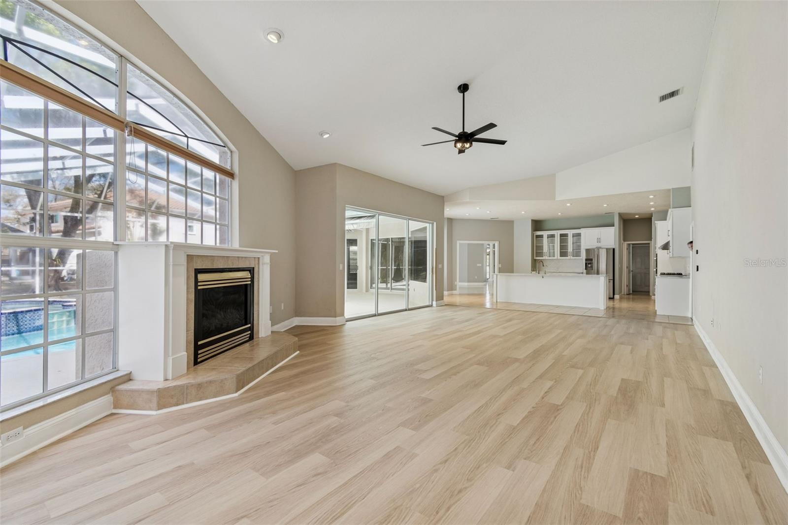 Image 27 of 69 For 3351 Bristol Place