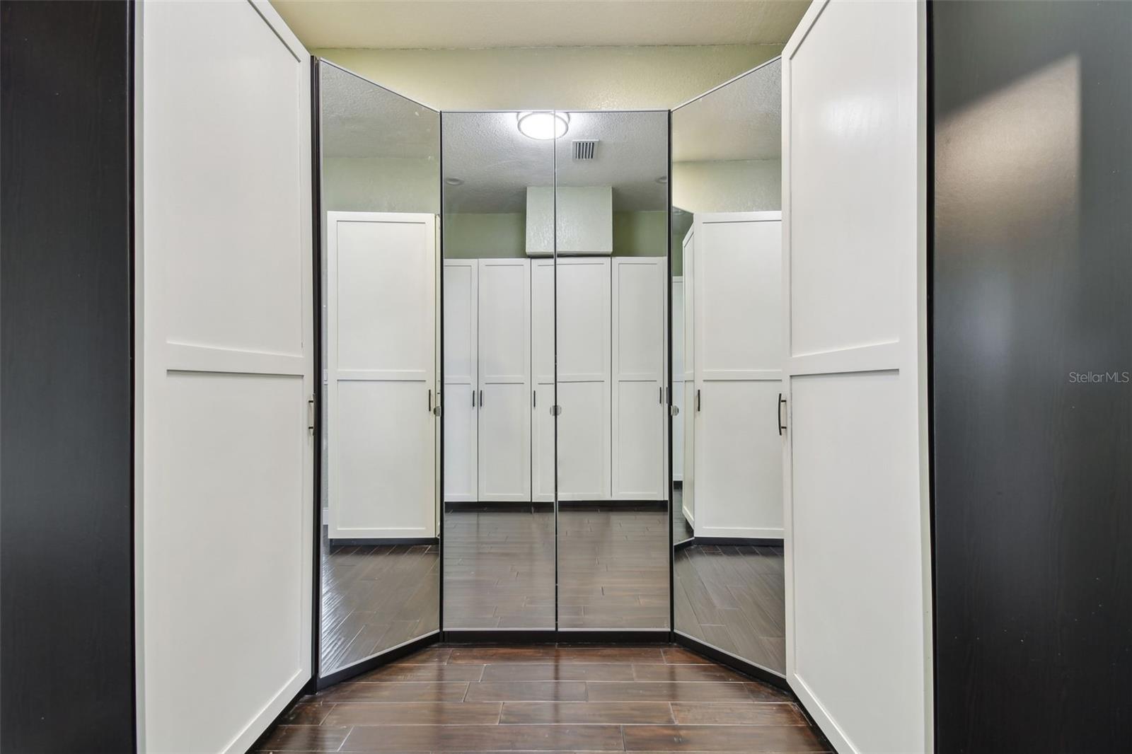 Image 44 of 69 For 3351 Bristol Place