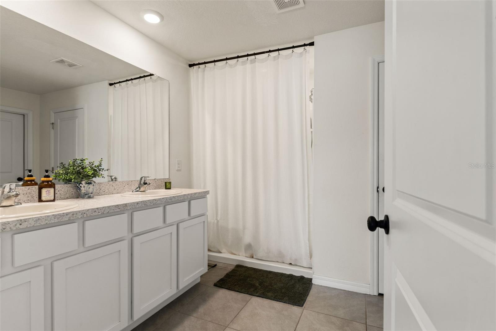 Image 20 of 41 For 4663 Sigcom Place