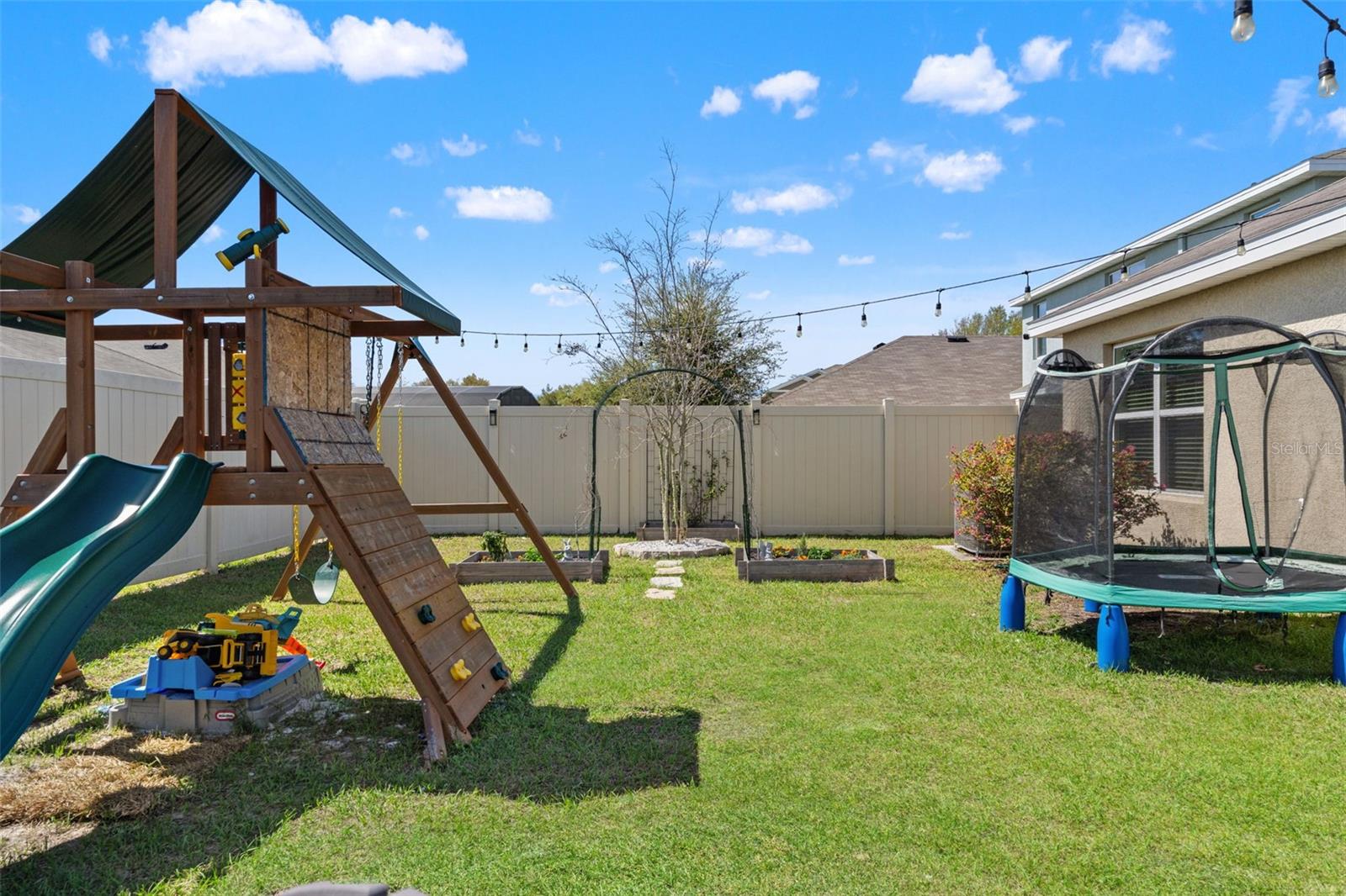 Image 32 of 41 For 4663 Sigcom Place