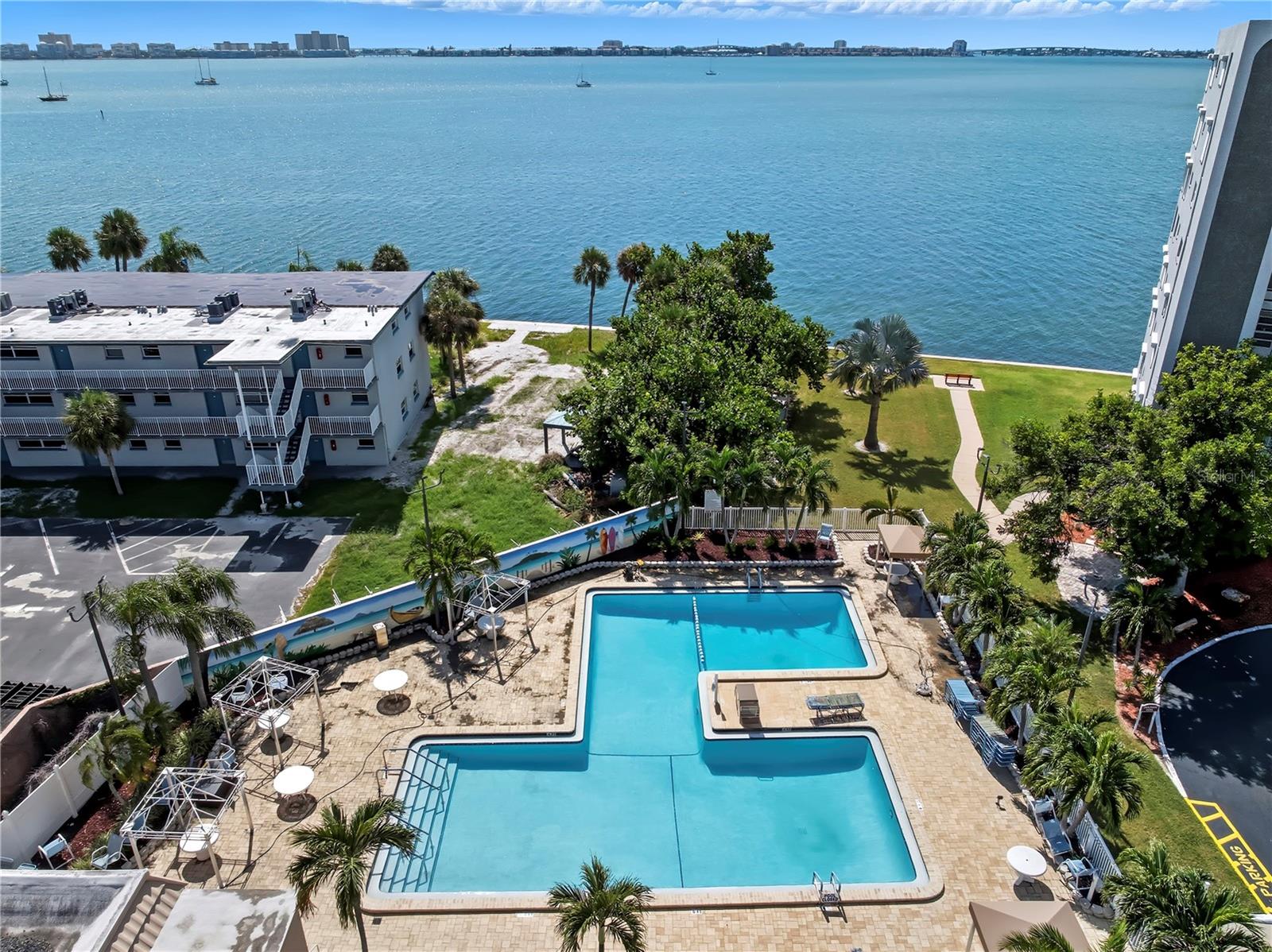 Image 33 of 49 For 3114 59th Street S 302