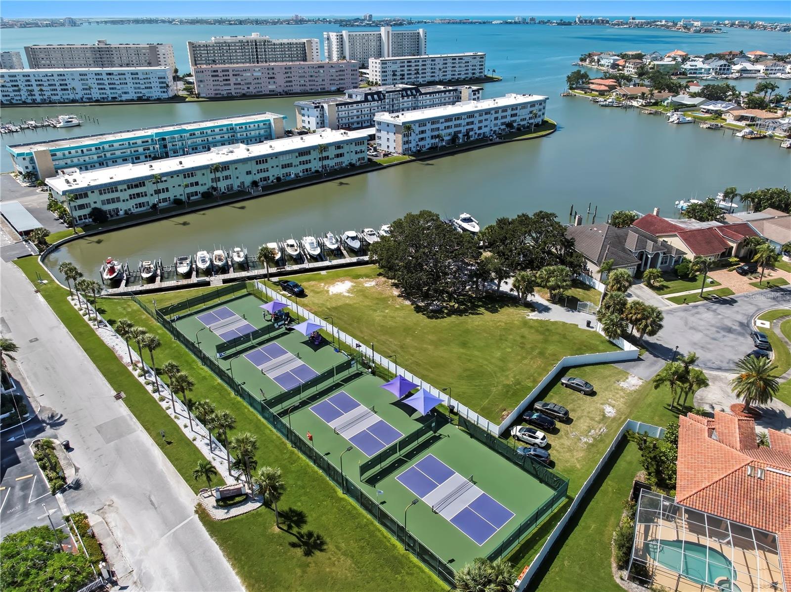 Image 43 of 49 For 3114 59th Street S 302