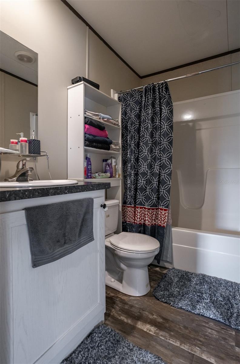 Image 17 of 24 For 40545 Stewart Road