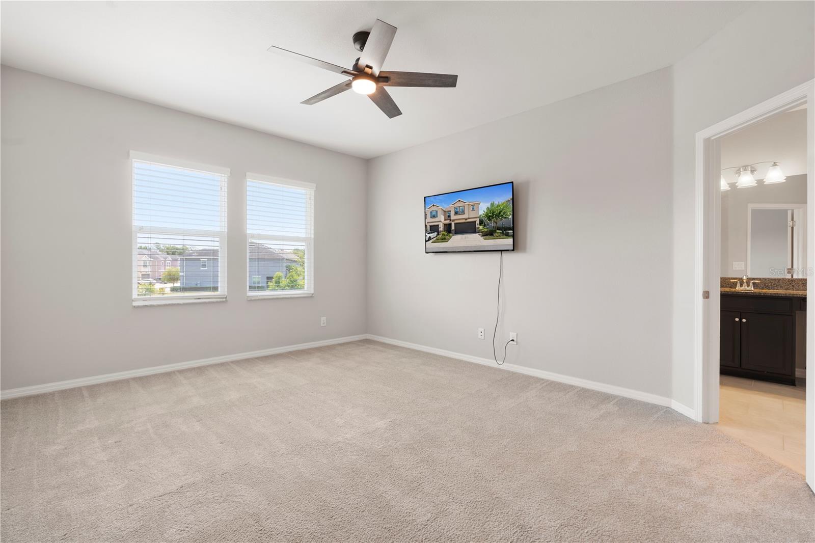 Image 13 of 33 For 6711 Rocky Park Street