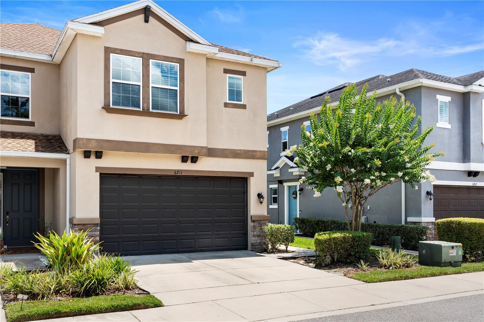 Image 2 of 33 For 6711 Rocky Park Street