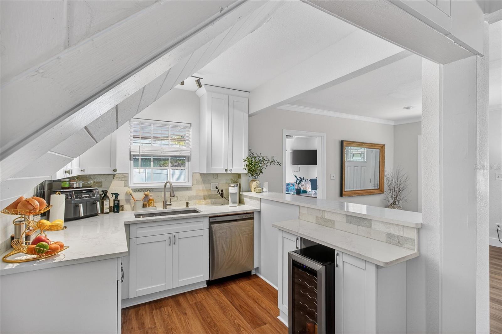 Image 19 of 47 For 322 47th Street N