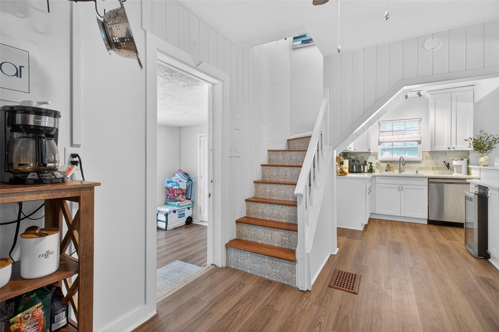 Image 25 of 47 For 322 47th Street N