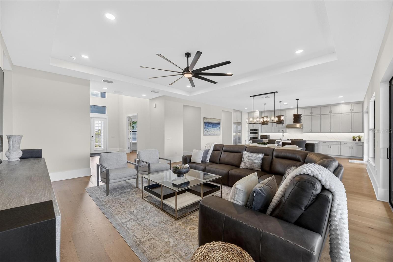 Image 17 of 94 For 2508 Waterfront Circle