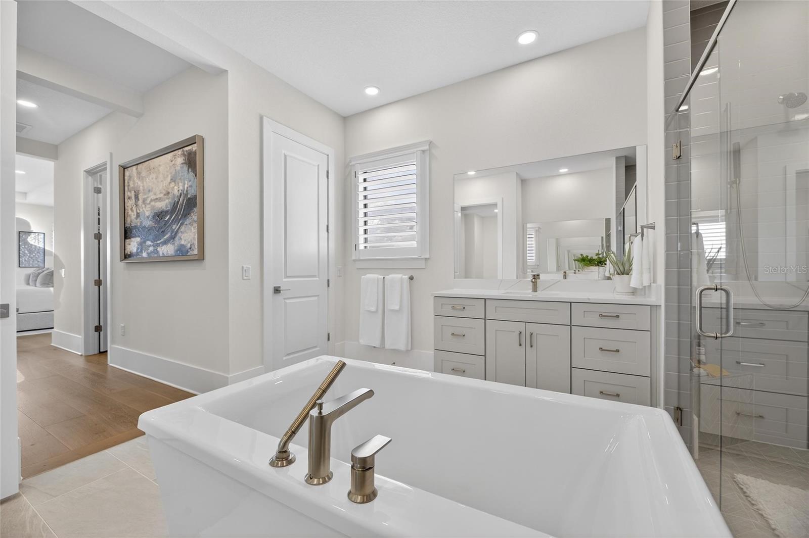 Image 50 of 94 For 2508 Waterfront Circle