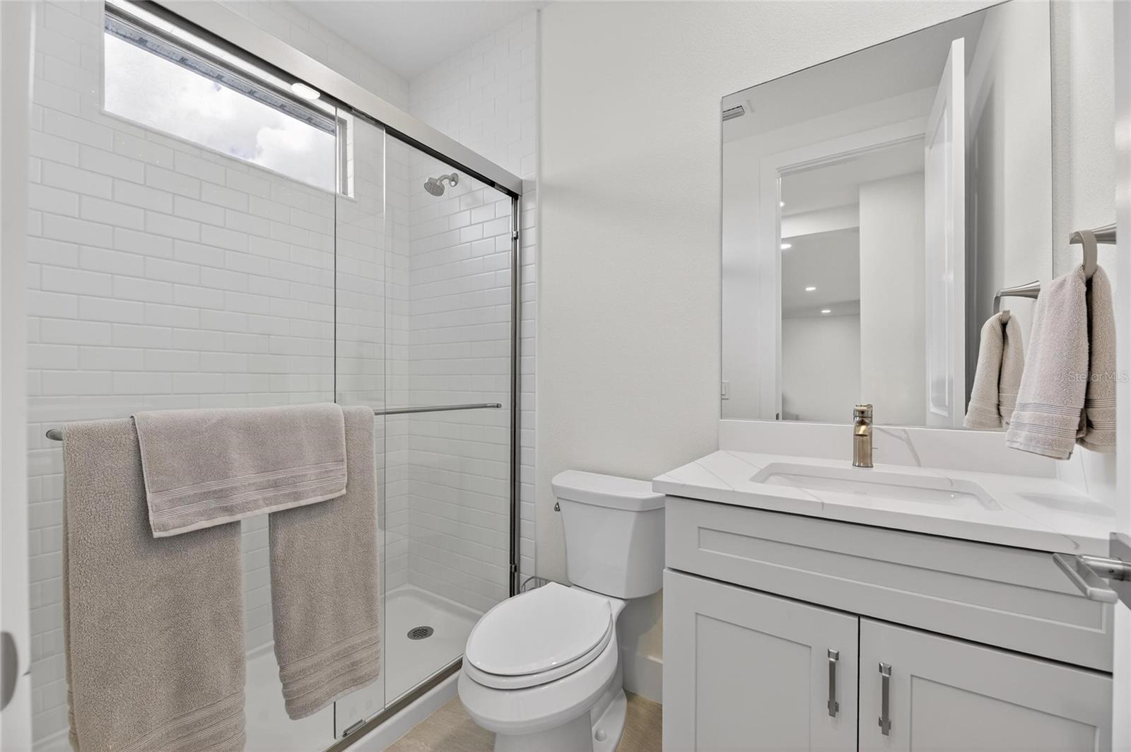 Image 64 of 94 For 2508 Waterfront Circle