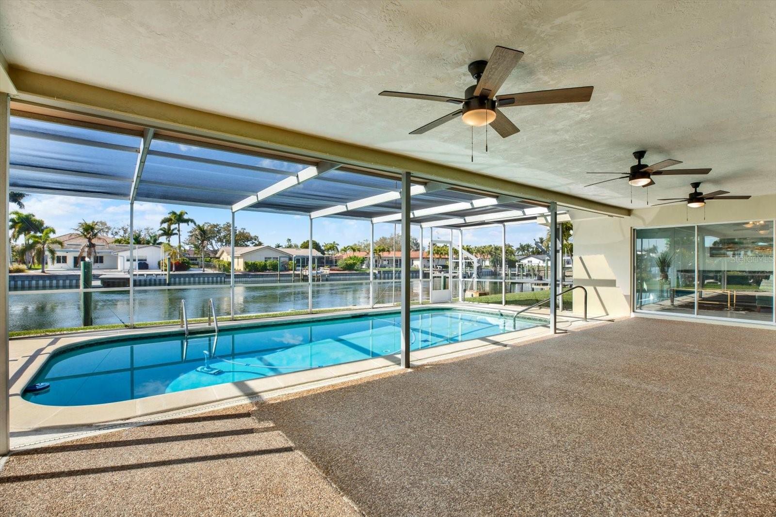 Image 38 of 48 For 1979 Iowa Avenue Ne