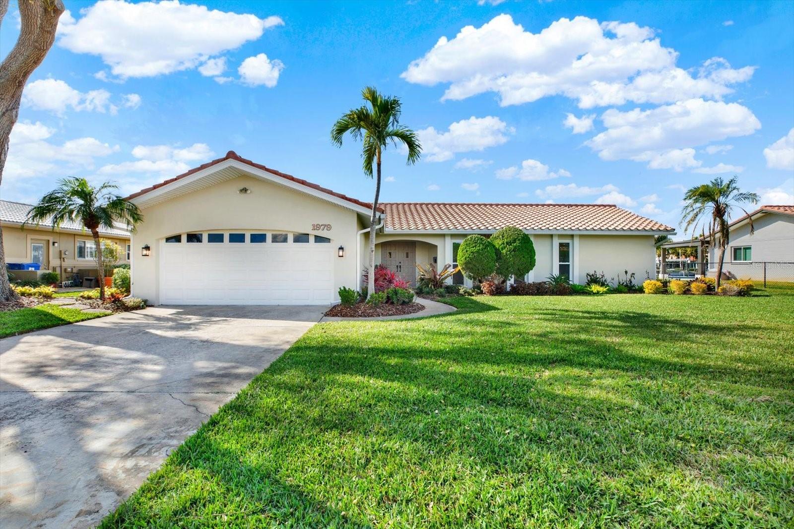 Image 43 of 48 For 1979 Iowa Avenue Ne