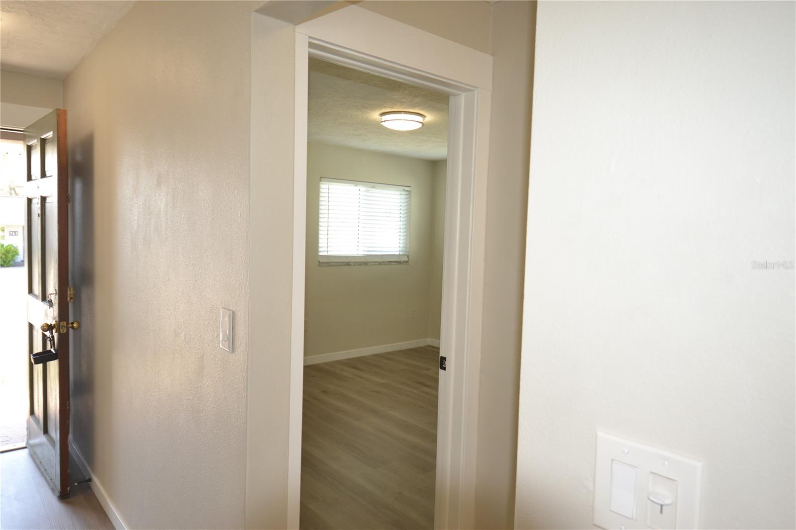 Image 16 of 55 For 746 Barbara Street