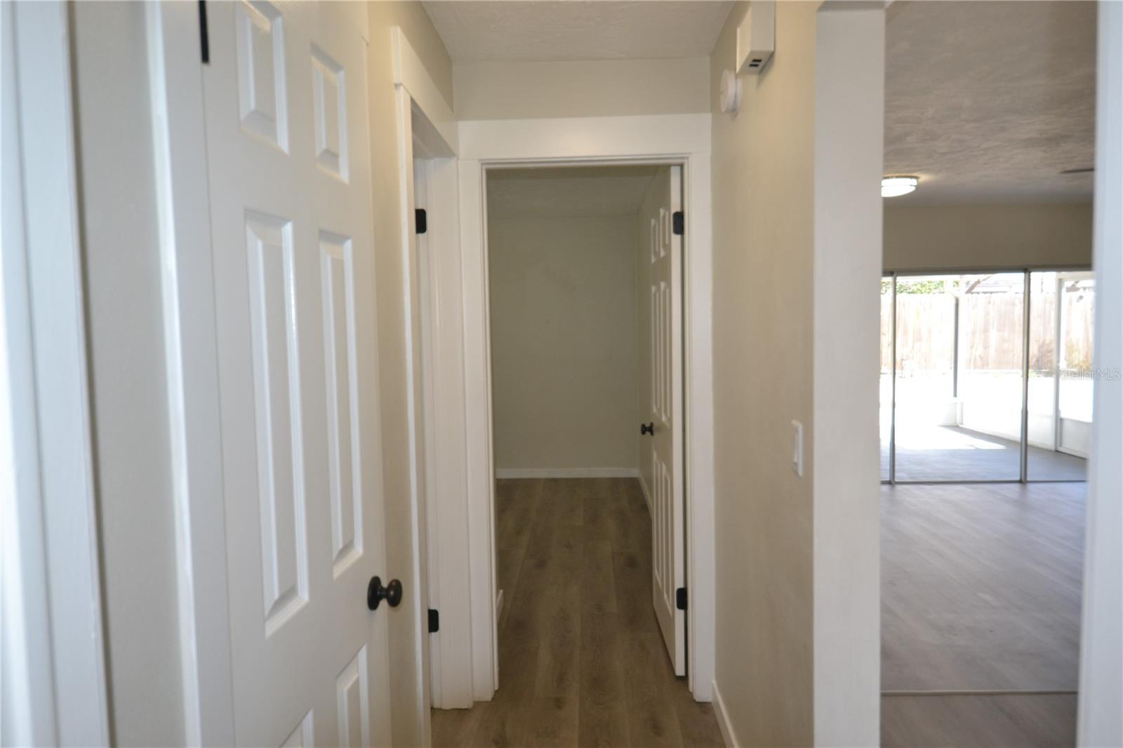 Image 20 of 55 For 746 Barbara Street